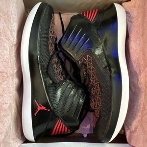 Nike Jordan 11 Retro BP